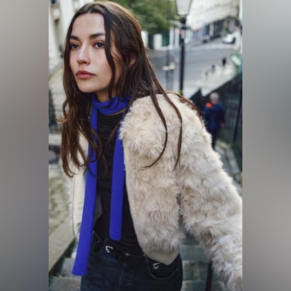 ZARA FAUX FUR BOMBER JACKET - Picture 3 of 11